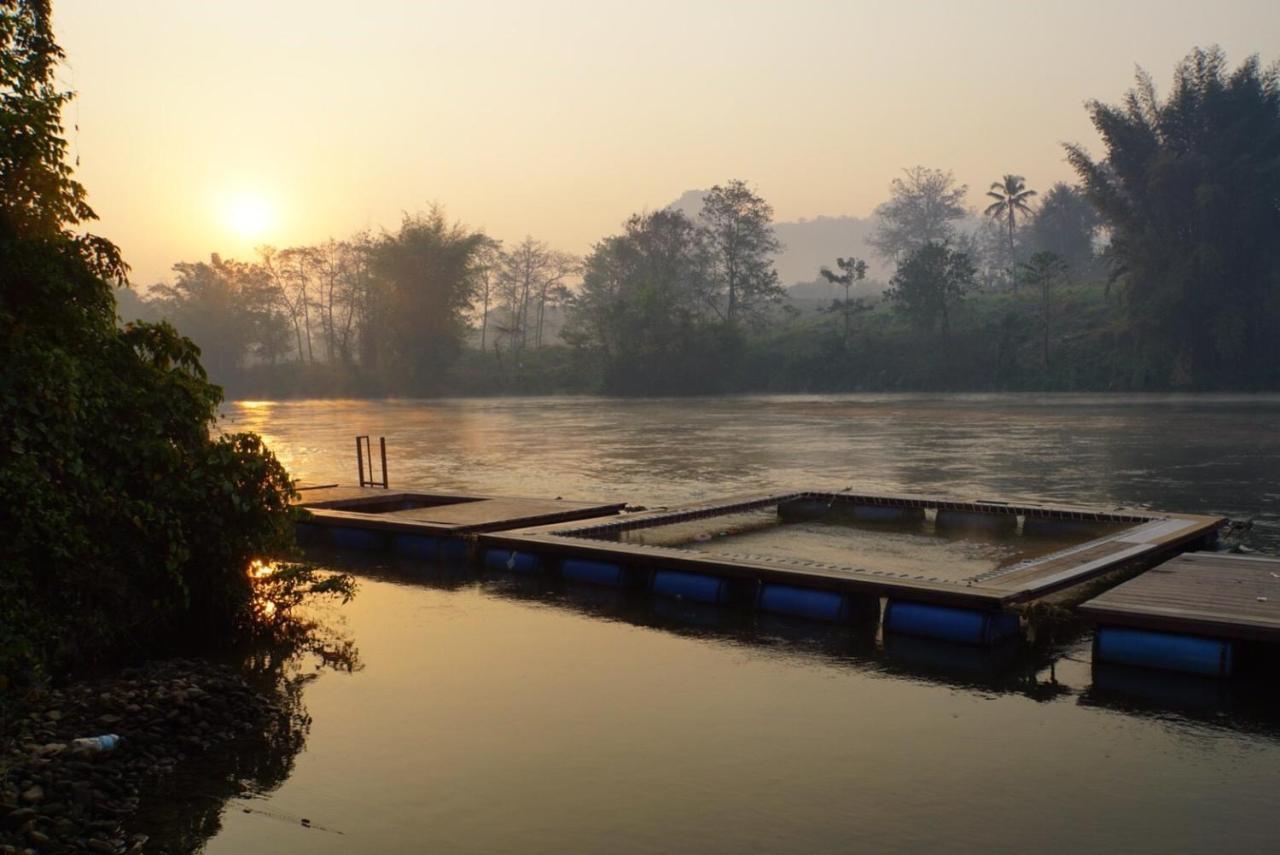Baanrai Khunya บ้านไร่คุณย่า Ban Huai Maenam Noi Exterior foto